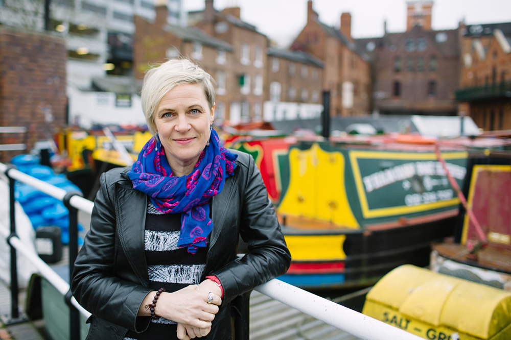 /editorial_images/page_images/featured_images/canal_connections/jo_bell/jo-bell1.jpg