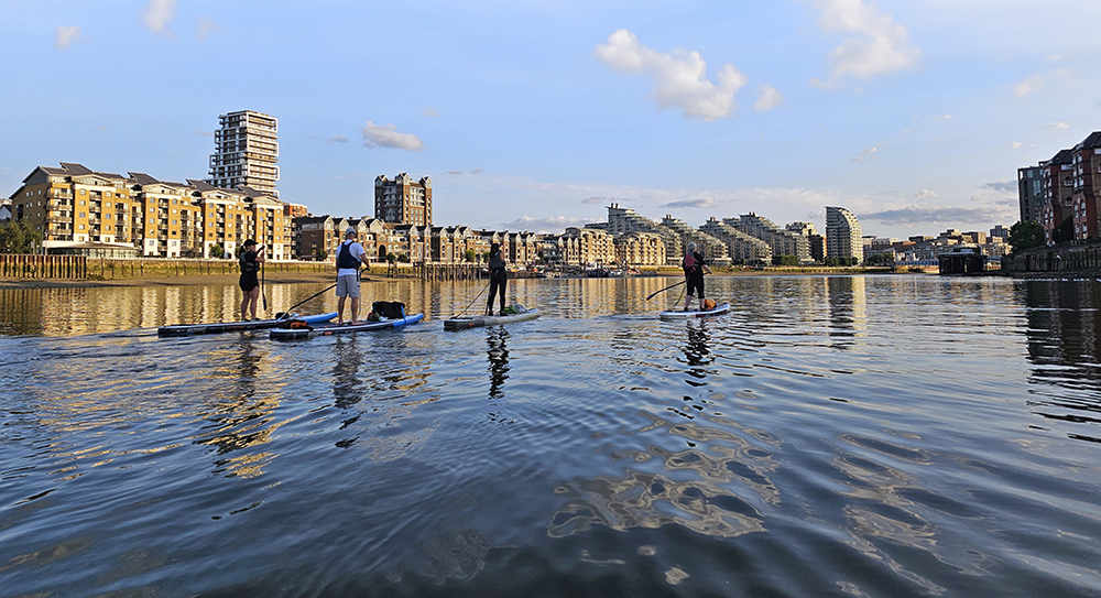 /editorial_images/page_images/featured_images/canal_connections/paddleboard/Anu-Thames-Tideway.jpg