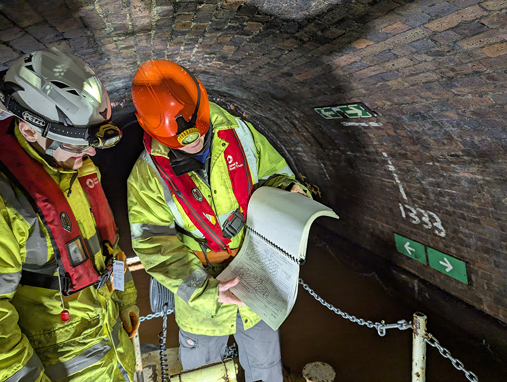 Tunnel engineers compare earlier inspections of Harecastle with the present condition at the halfway mark.