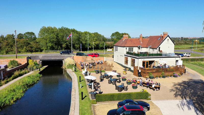 dec-2019-The-Hop-Pole-Chesterfield-Canal.jpg